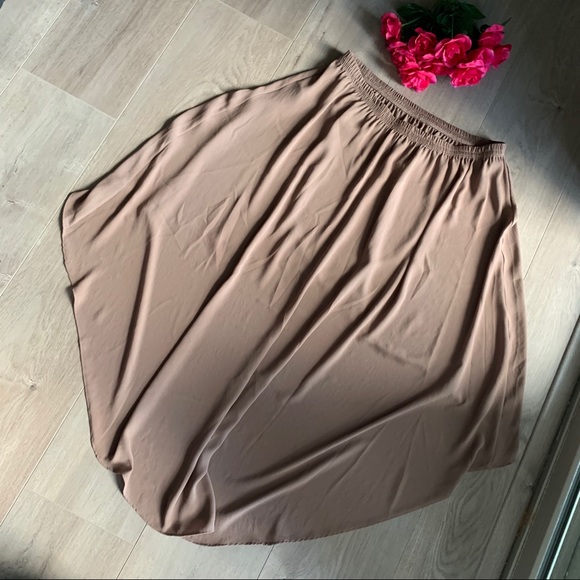 Forever 21 High Low Skirt - Picture 7 of 7